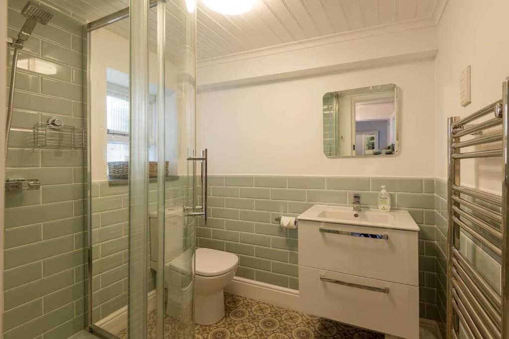 Scuppers, Port Isaac Bay Holidays Экстерьер фото